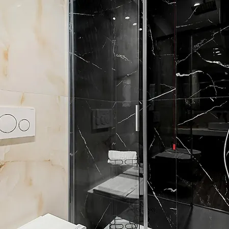 招待所 5terre Dei Poeti 4*