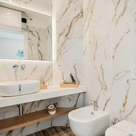 Guest house 5terre Dei Poeti 4*